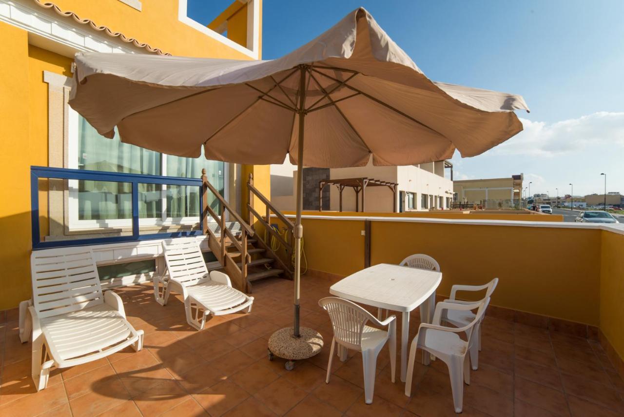 Apartamentos Arenas Blancas De Cotillo Vista Mar Exterior photo